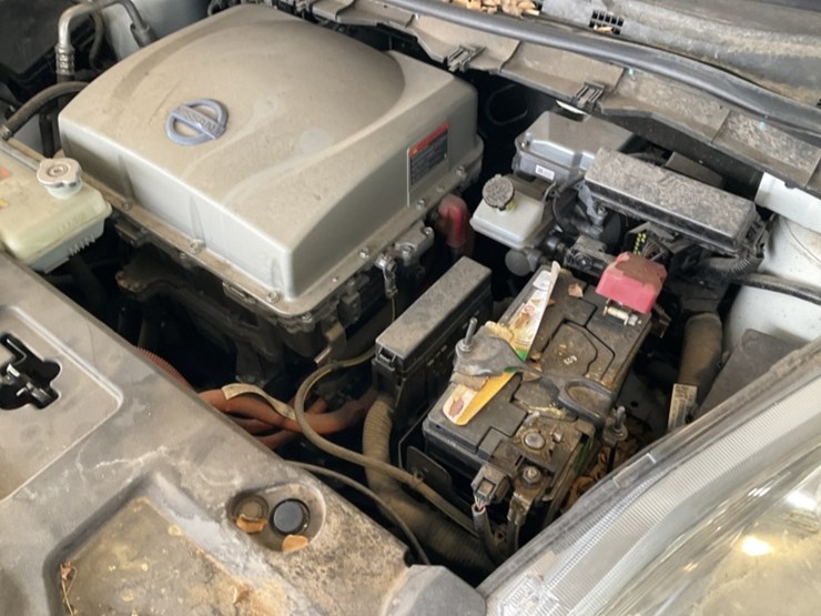 2015-nissan-lead-hatchback-image-11