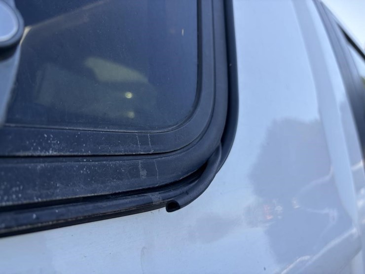 2011-ford-f150-image-36