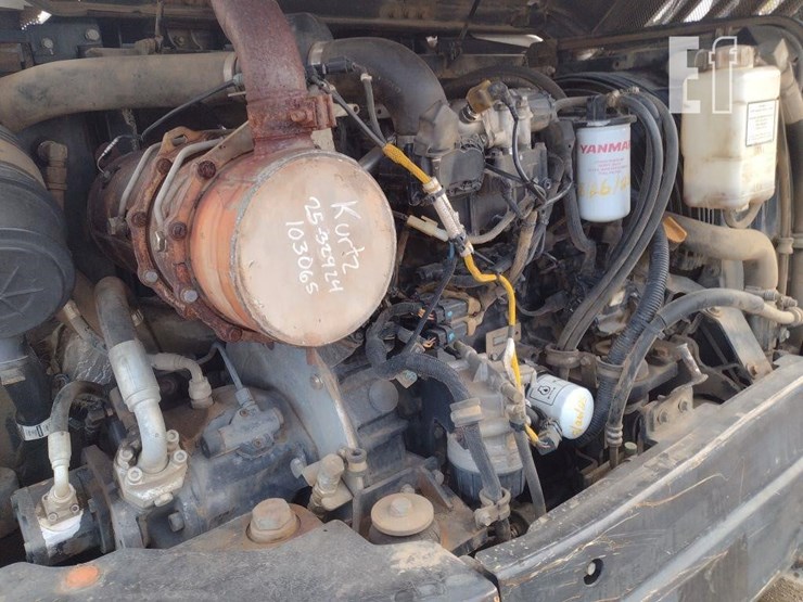 2014-bobcat-e85-image-46