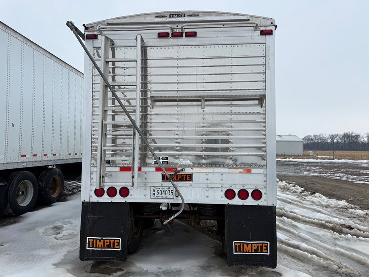 2013-timpte-hopper-bottom-image-3