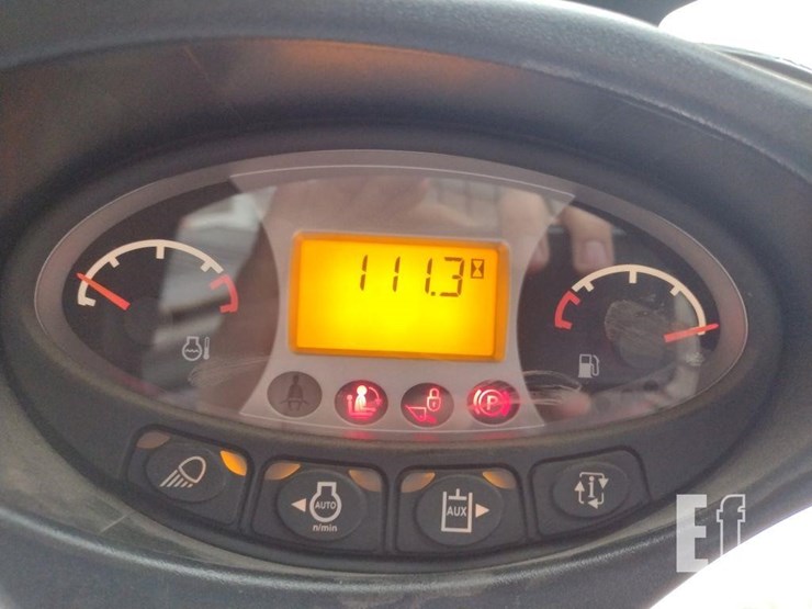 2022-bobcat-t595-image-5