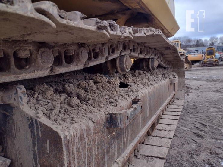 2021-komatsu-pc170-lc-11-image-26