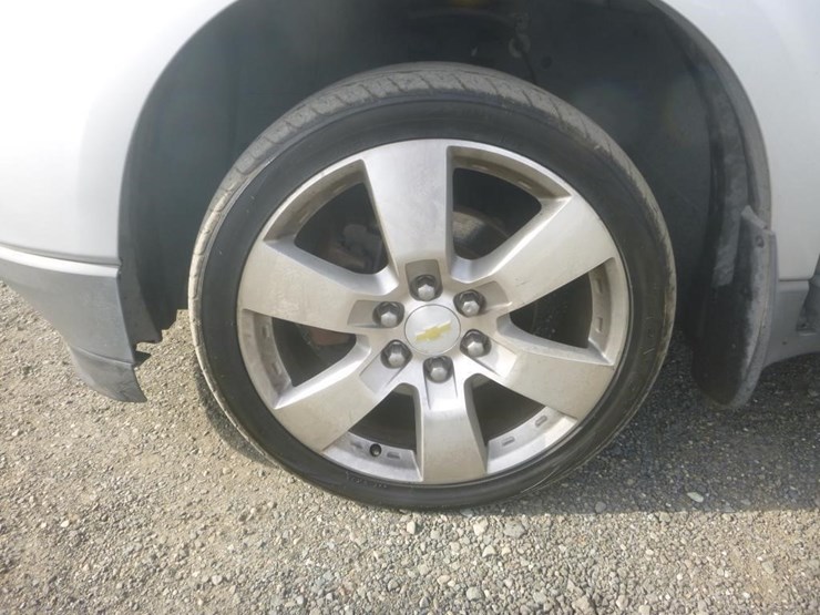 2012-chevrolet-traverse-image-14