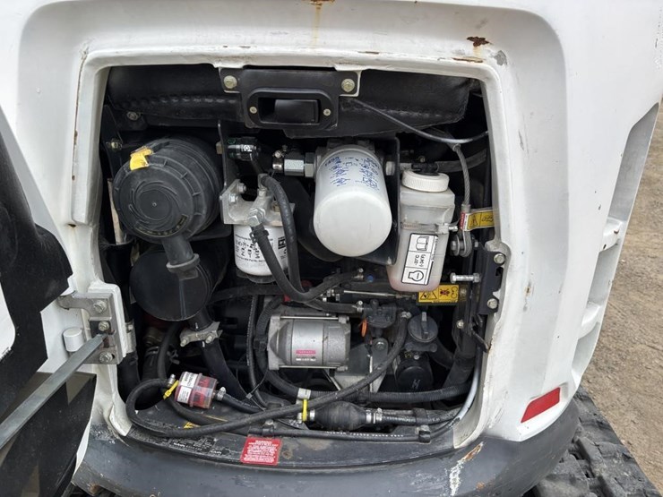2021-bobcat-e20-image-40