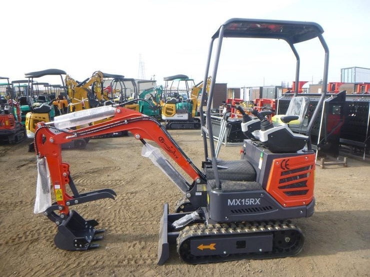 2025-agt-mx15rx-hydraulic-excavator-image-5