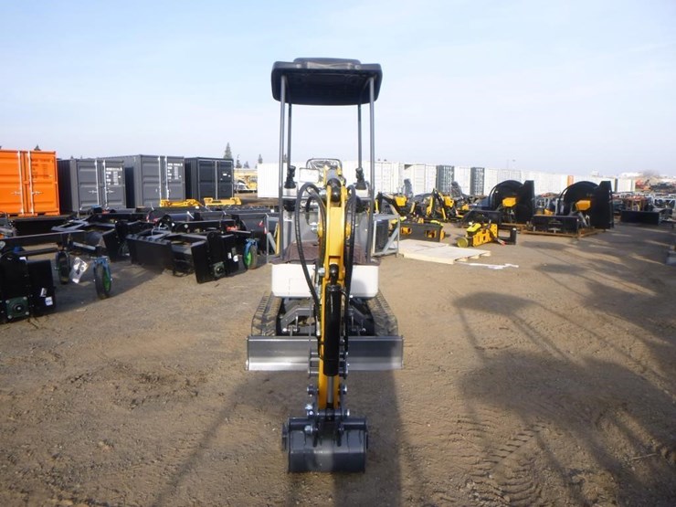 2025-agt-xz20r-hydraulic-excavator-image-6