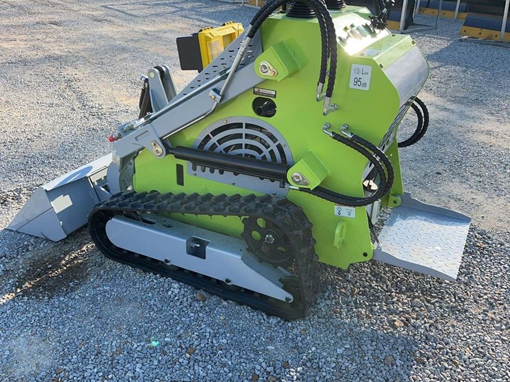 unused-mini-skid-steer-loader-image-2