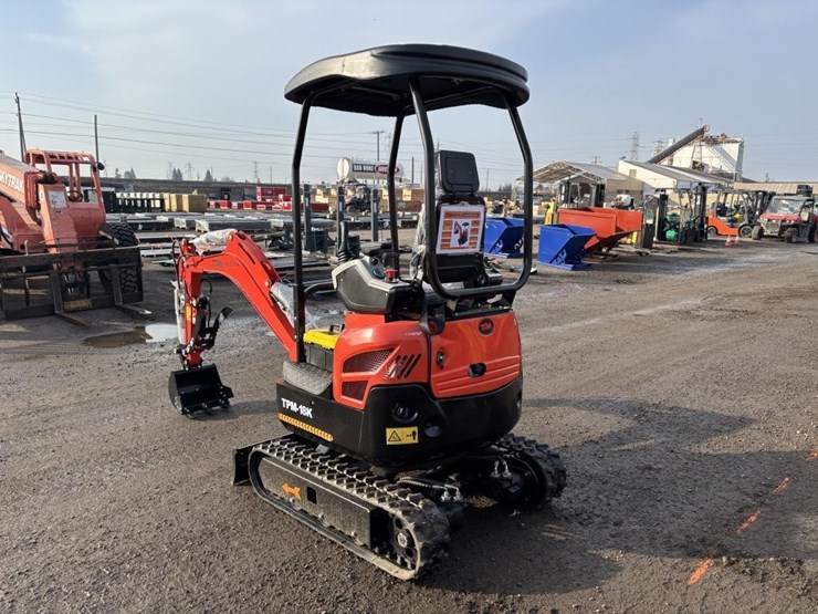 2025-tpm-18k-hydraulic-excavator-image-4