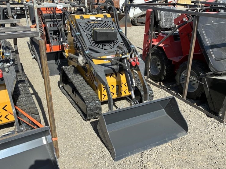2025-sdlanch-sdll60-skid-steer-loader-image-2