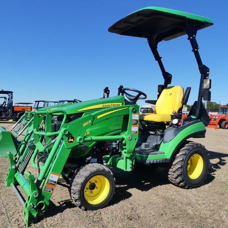 2023 JOHN DEERE 1025R