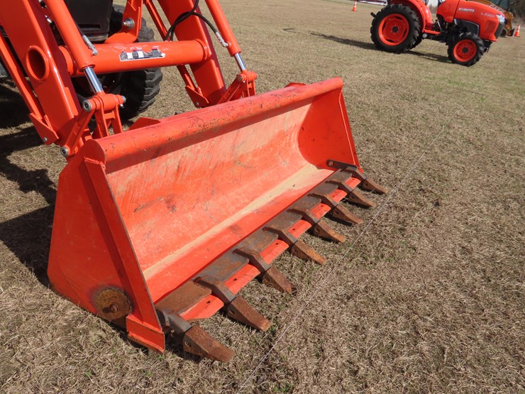 2021-kubota-mx6000-image-3