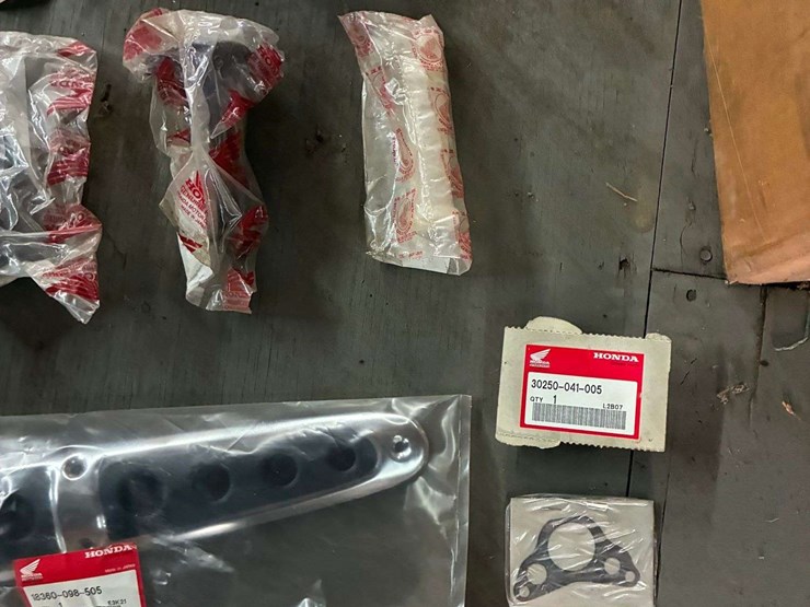 1974-honda-ct70-trail-70-with-nos-parts-minibike-image-17