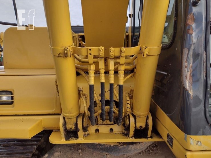 2004-komatsu-pc120-6e0-image-21