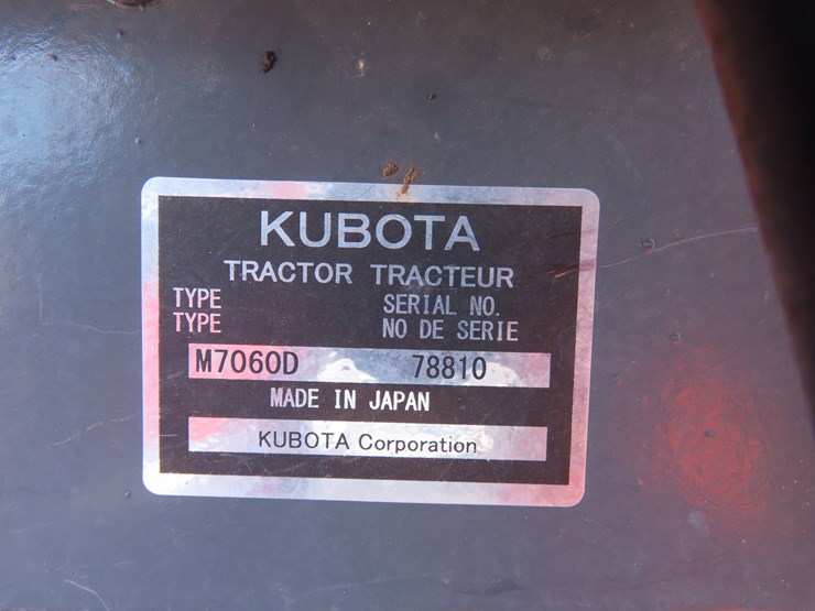 2019-kubota-m7060-image-16