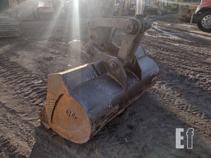 2000-deere-270c-lc-image-18