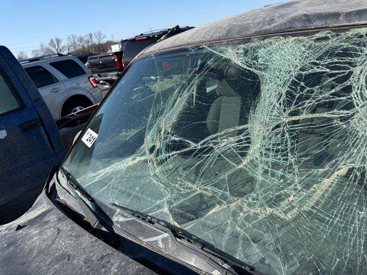 2001-chevrolet-tracker-image-33