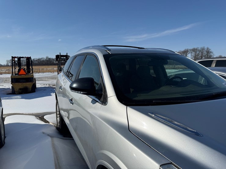 2015-buick-enclave-image-12