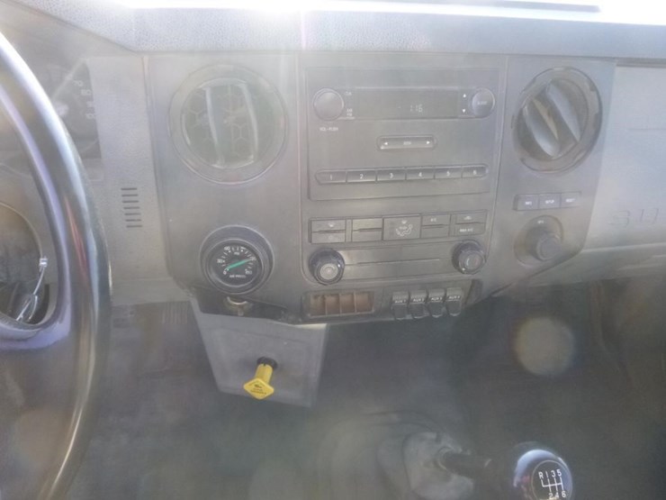 2015-ford-f750-image-14