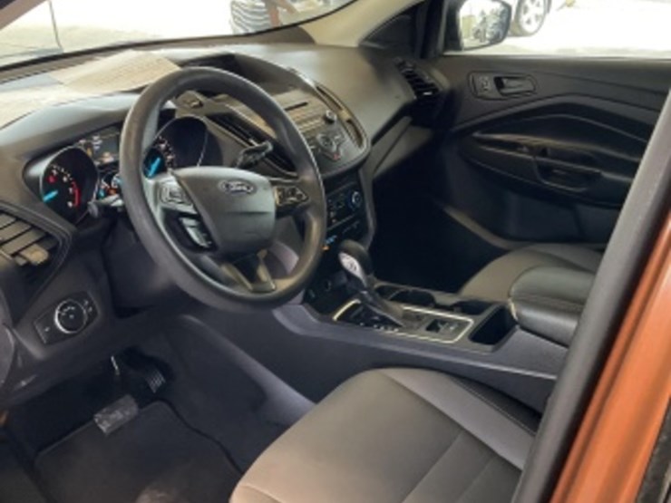 2017-ford-escape-image-22