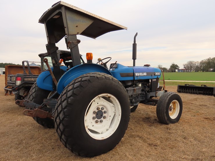 new-holland-3930-image-6