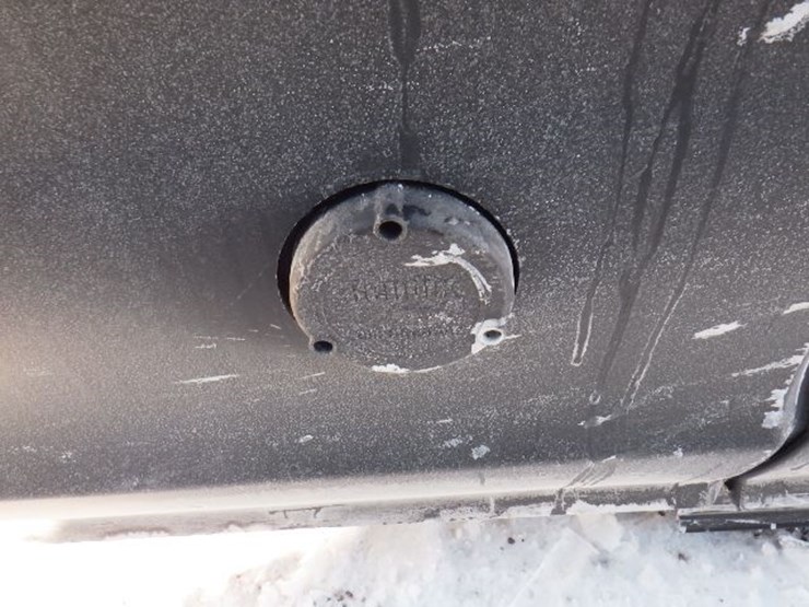 2023-peterbilt-579-image-5