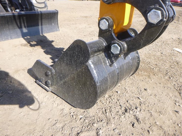 2026-vicsec-l13-wheel-excavator-image-10