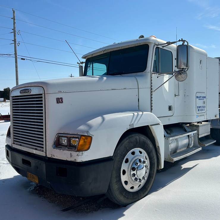 1996 FREIGHTLINER FLD120