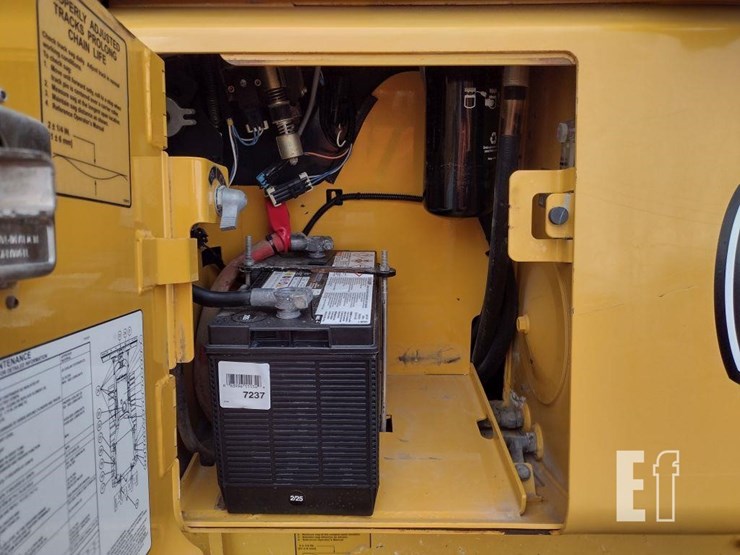 2016-deere-450j-lgp-image-43