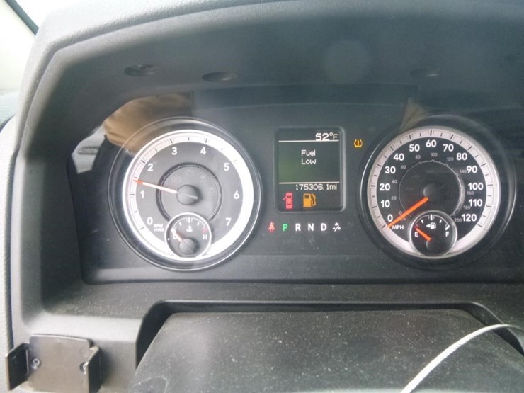 2016-dodge-1500-image-20