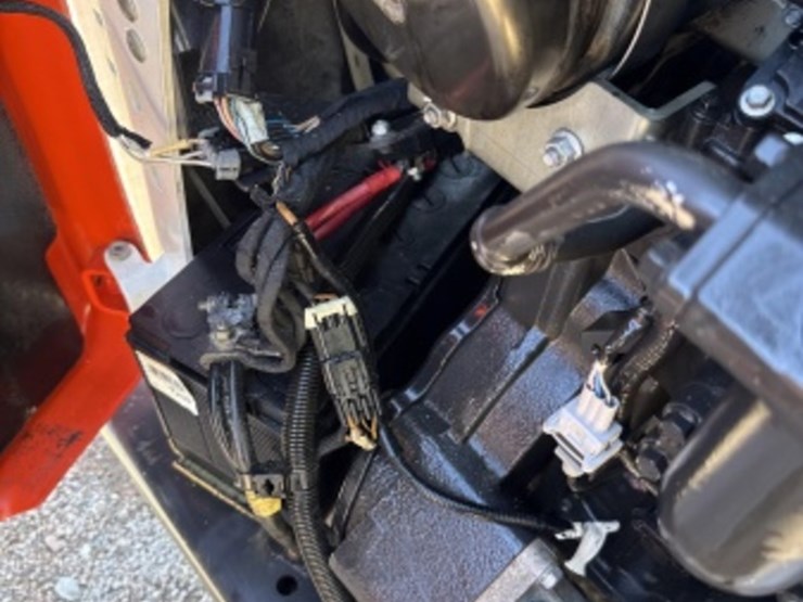 2017-bobcat-t650-image-17