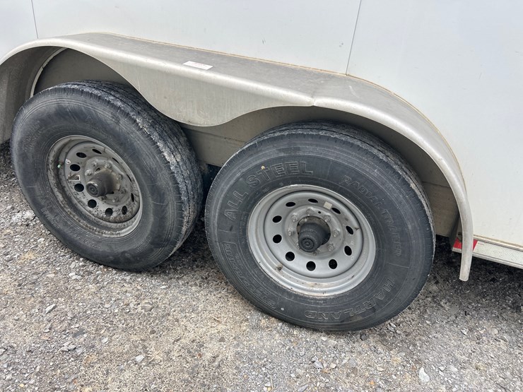 #361-•-2022-aluminum-trailer-co.-quest-enclosed-trailer-(#33)-image-7