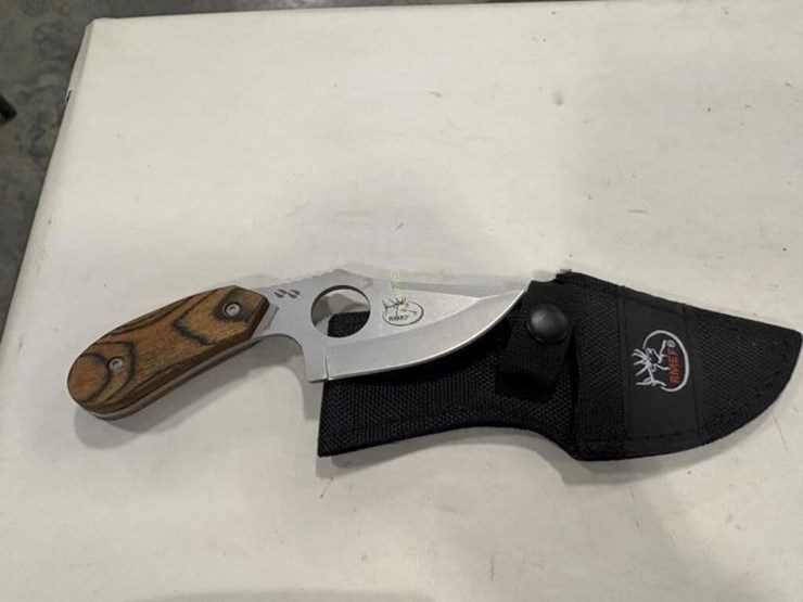 5--hunting-knifes-image-4