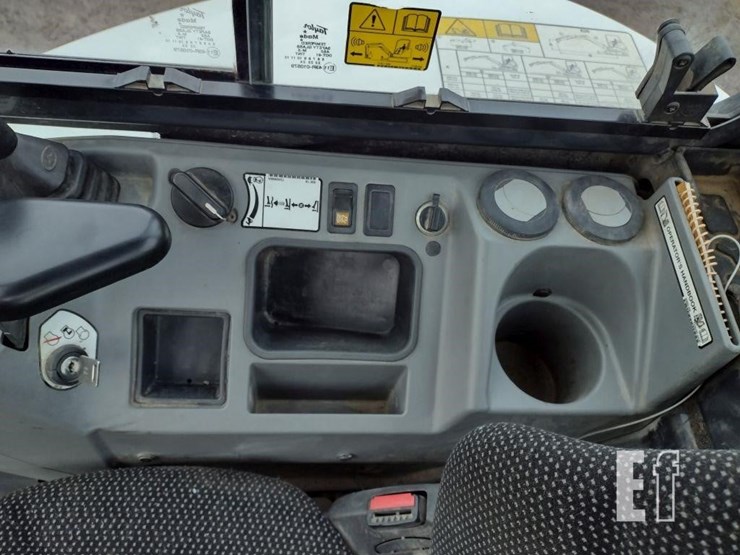 2021-bobcat-e35i-image-10