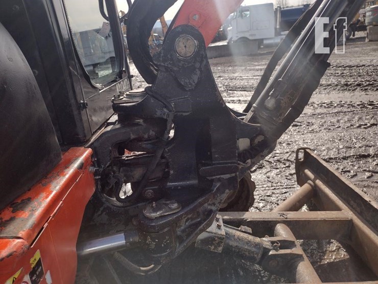 kubota-kx040-4-image-25