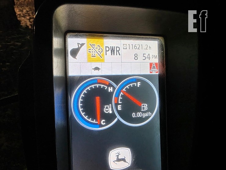 deere-350g-lc-image-11