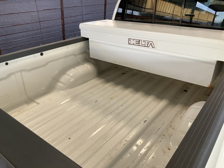 2015-nissan-frontier-image-9