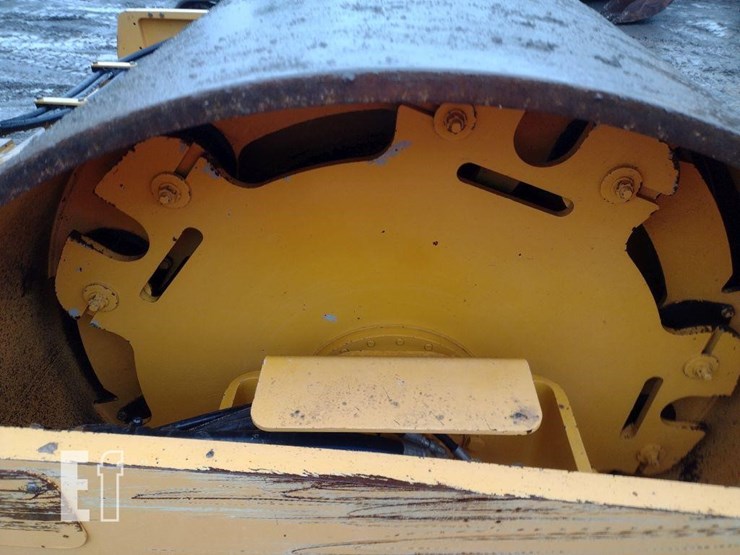 2014-volvo-sd115-image-20