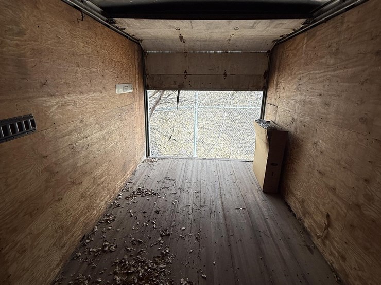 2000-isuzu-npr-image-28