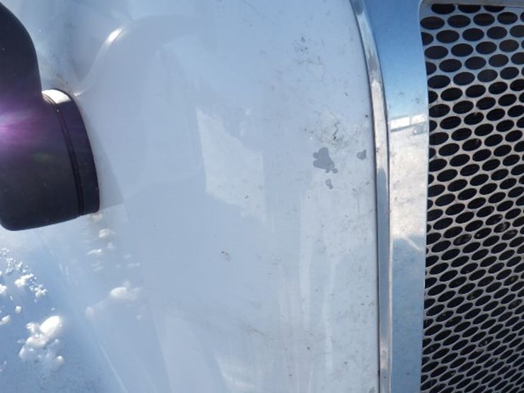 2021-peterbilt-579-image-6