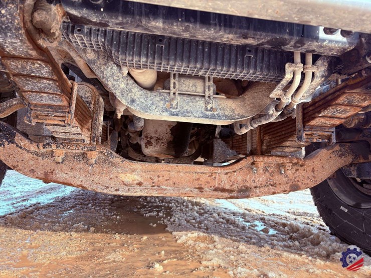 2017-mack-granite-gu713-image-45