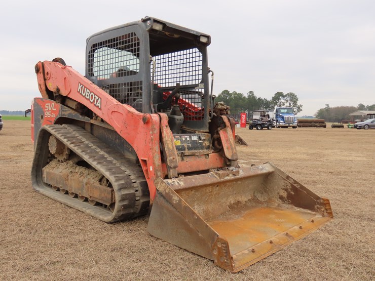 2019-kubota-svl95-2s-image-3