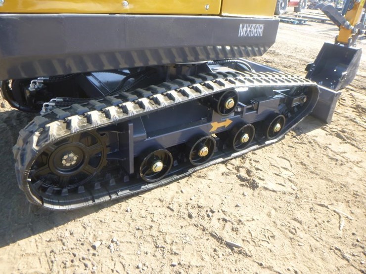 2025-agt-mx50r-hydraulic-excavator-image-29