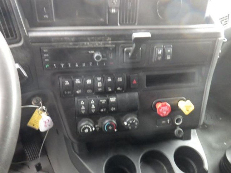 2021-international-lt-image-20