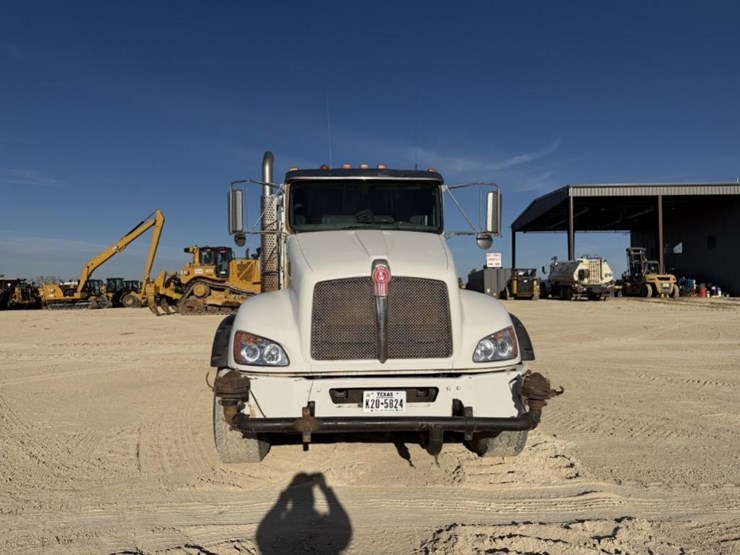 2019-kenworth-t370-image-3