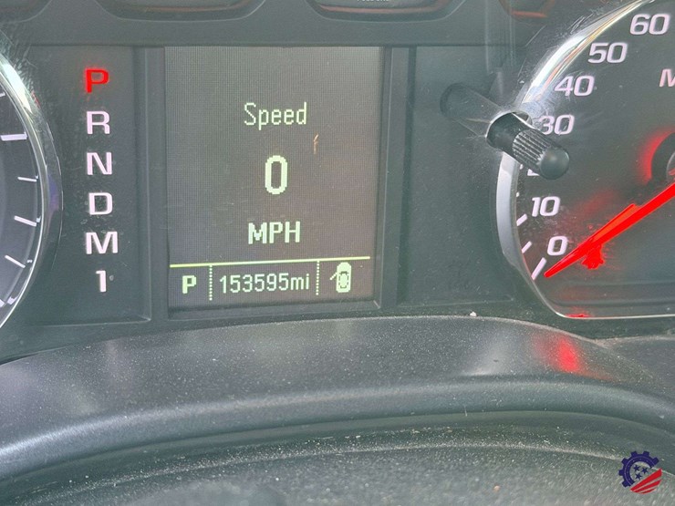 2015-chevrolet-silverado-3500hd-image-30