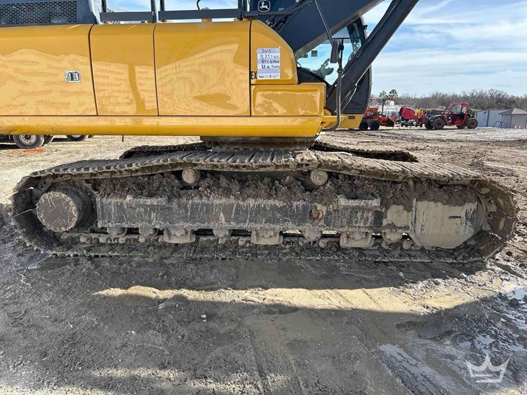 2015-john-deere-350g-excavator-image-31