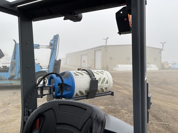 2008-toyota-8fgcu20-image-25