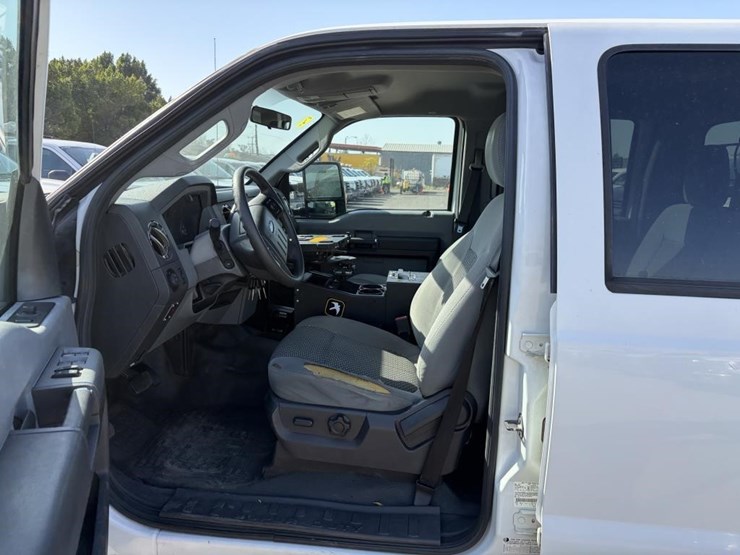 2011-ford-f250-image-8