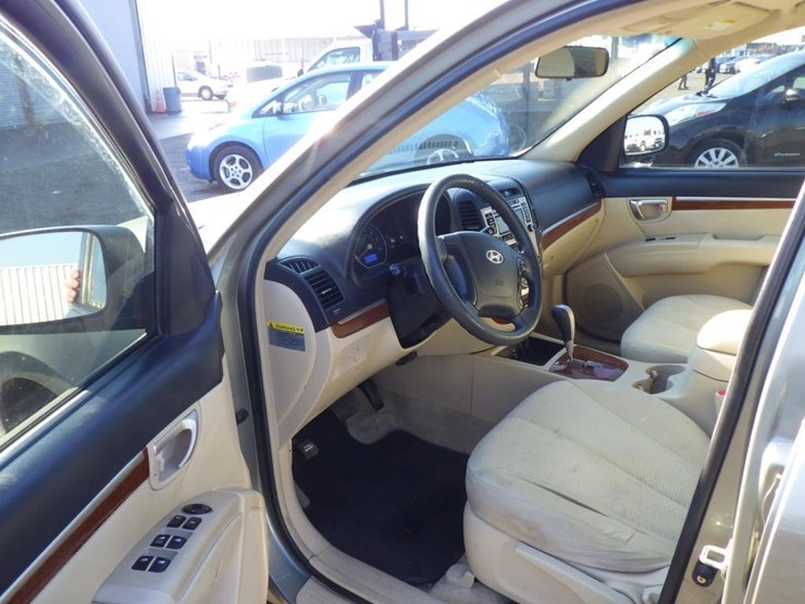 2009-hyundai-santa-fe-image-5