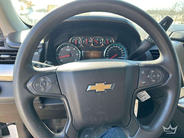 2020-chevrolet-tahoe-image-14